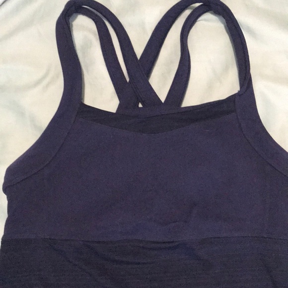 Athleta tank navy blue cross back built in bra - Picture 2 of 4